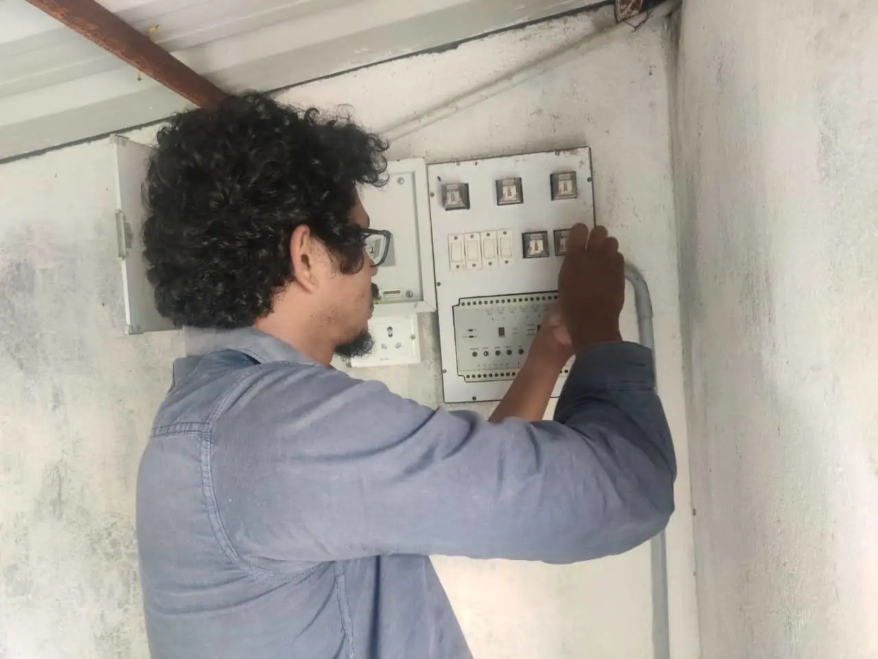 Hydroponics System Installation
